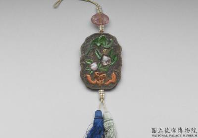 图片[2]-Gem-inlaid agarwood scent pendant with symbols of eternal fortune and longevity, Qing dynasty (1644-1911)-China Archive